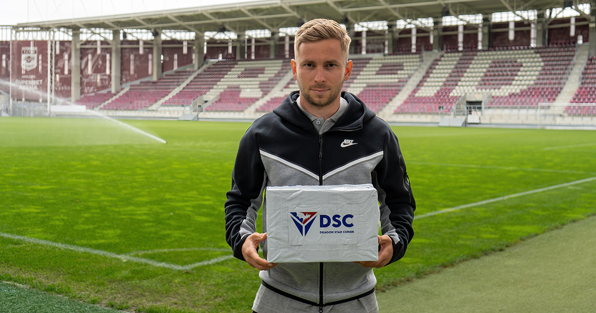 Papeau si Onea, curieri pentru o zi (stire Pro TV)